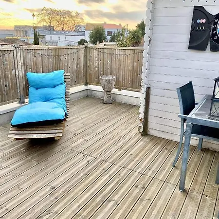 Chaleureux T2 30 M2 Et Sa Terrasse Bois 18 M2 *