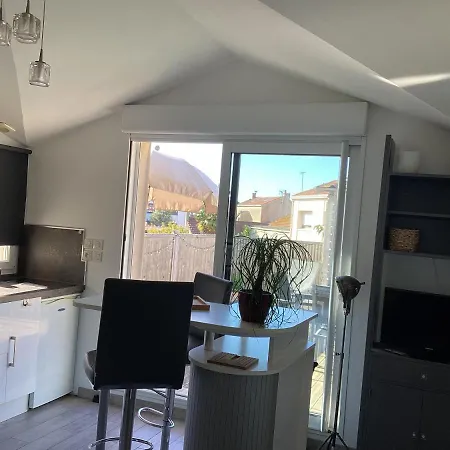 Chaleureux T2 30 M2 Et Sa Terrasse Bois 18 M2 Apartment La Rochelle (Charente-Maritime)